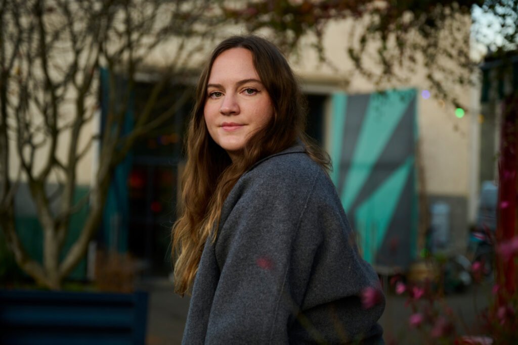 Die Wahrheit über „Kontra K Freundin Celina Euchner“ – Fake-News, KI-Mythen und Realität