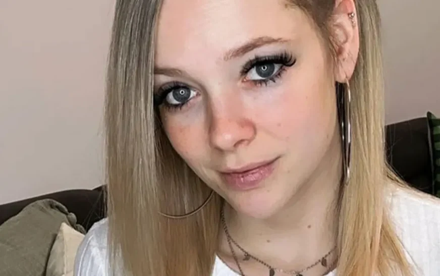 Anne Wünsche Fapello: Ein Blick in Ihre Inspiring Lebensreise